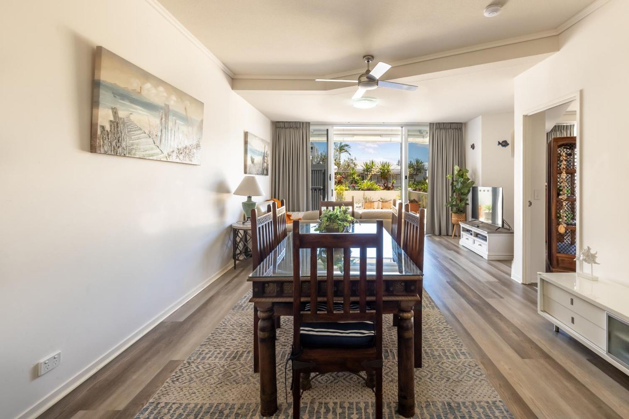 Aspect Caloundra Aparthotel Eksteriør bilde